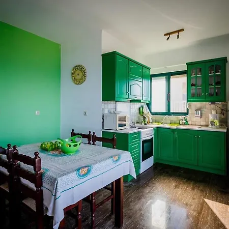ιonion ζante Retreat - Seaview Lodging Κερί